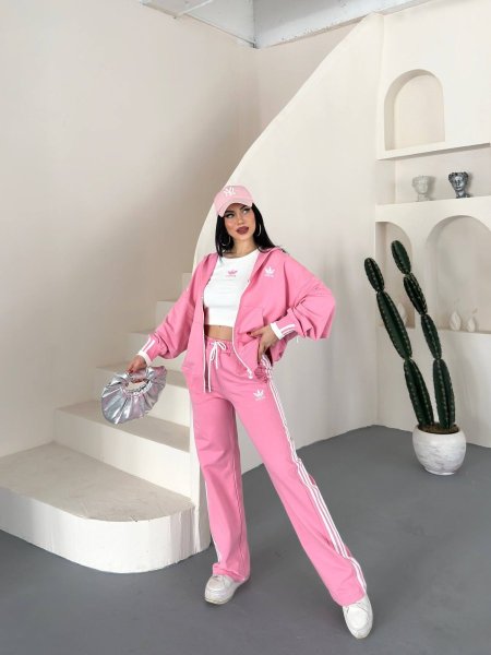 ترنج ADIDAS لون زهري