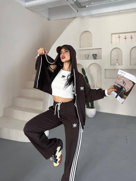 ترنج ِADIDAS بني